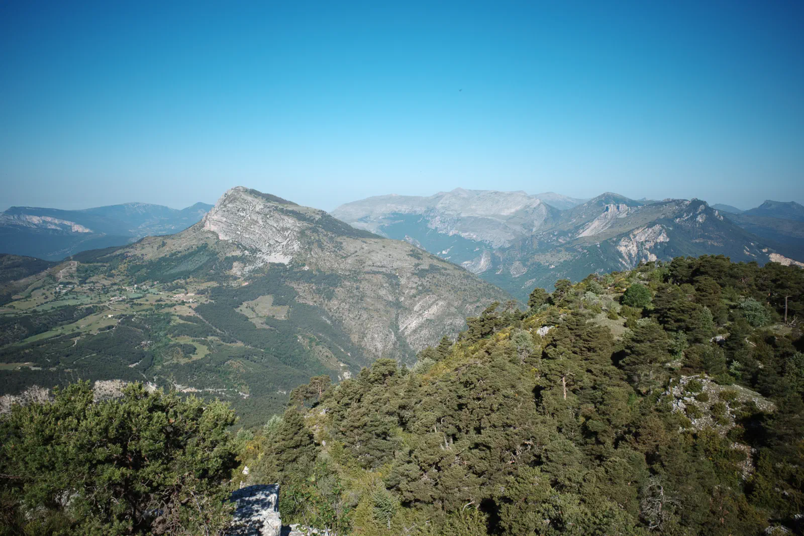 Der Sommet de Robion und die Verdon-Schlucht