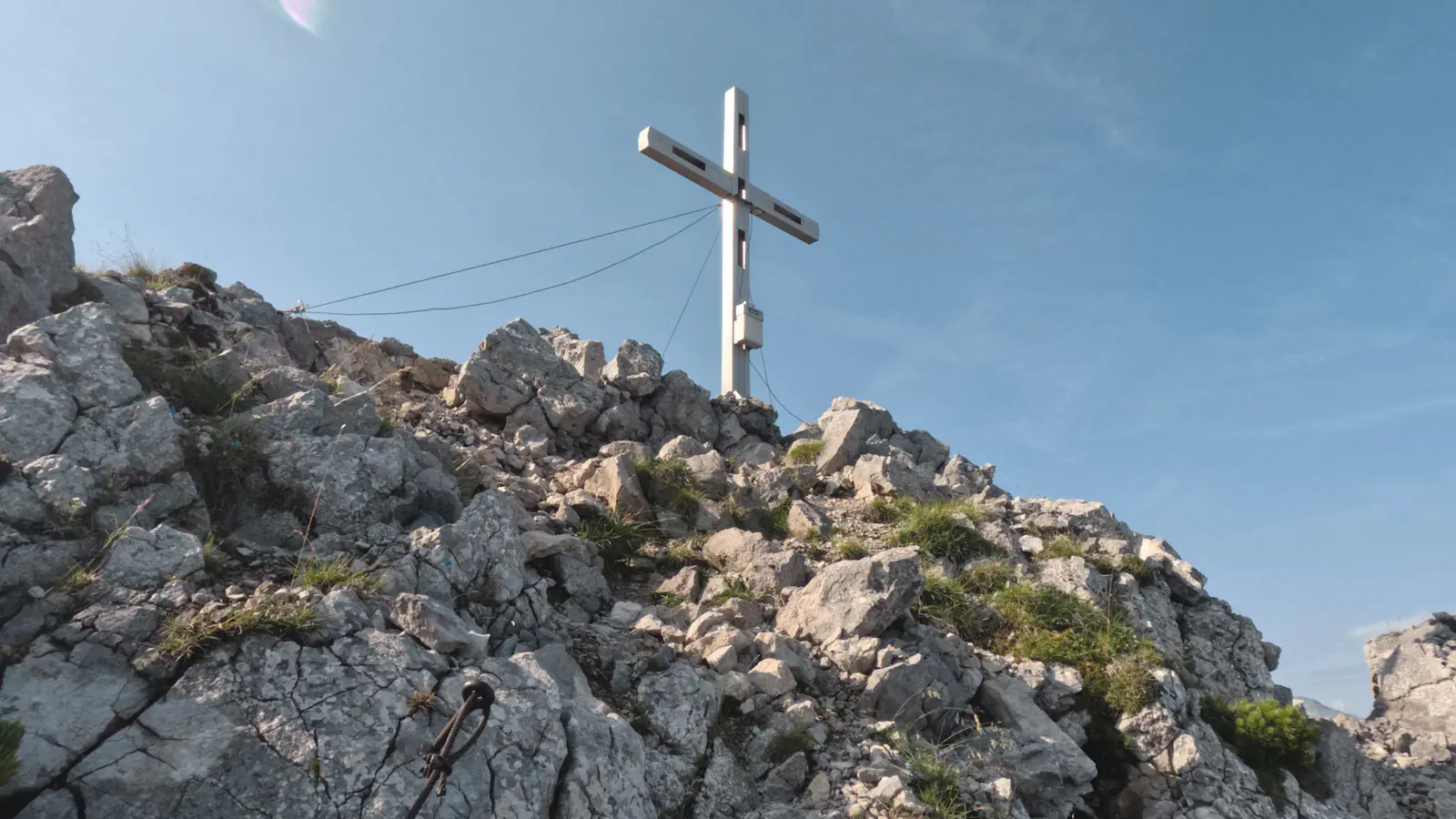 Hahnstein (1.697 m)